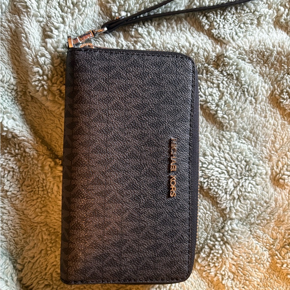 Michael Kors Charcoal Wristlet Wallet